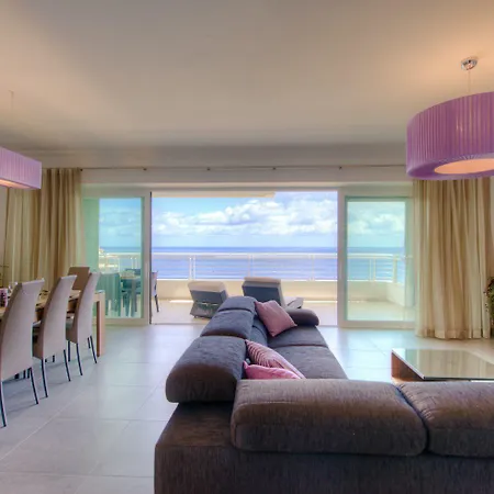 Seaview In Cambridge, Apartman