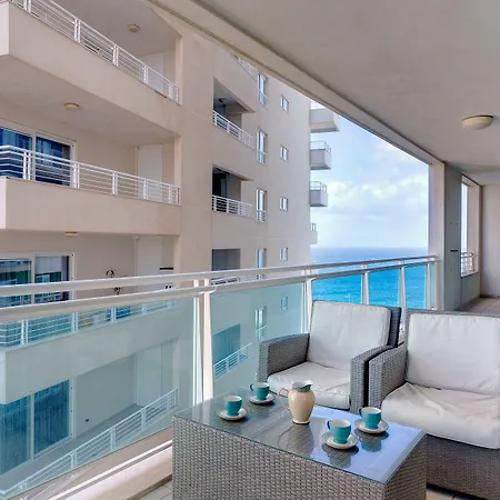 Seaview In Cambridge, Sliema