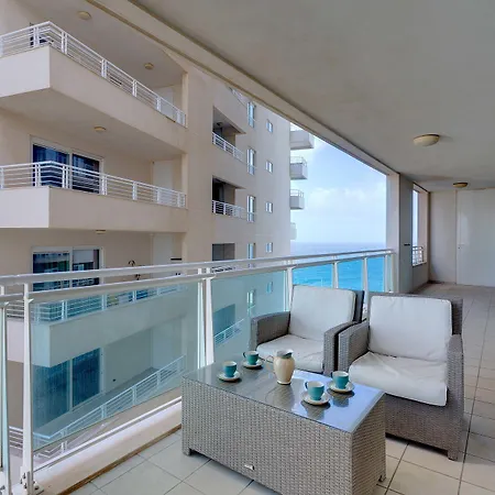Apartment Seaview In Cambridge, By Buena Vista