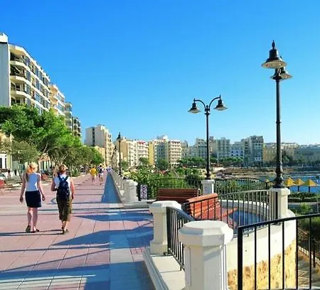 Apartment Seaview In Cambridge, Sliema