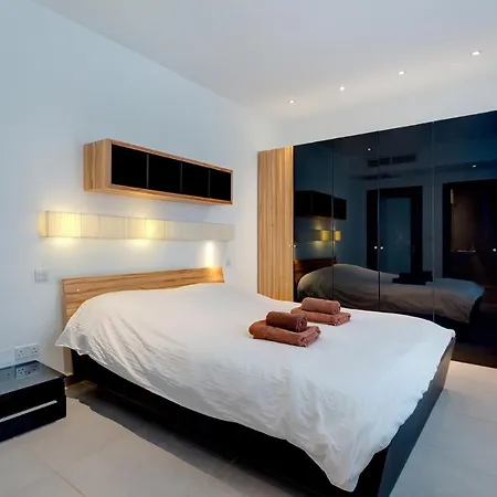 Seaview In Cambridge, Apartman