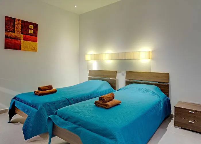 Seaview In Cambridge, Apartment