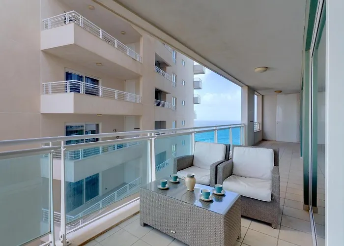 Seaview In Cambridge,