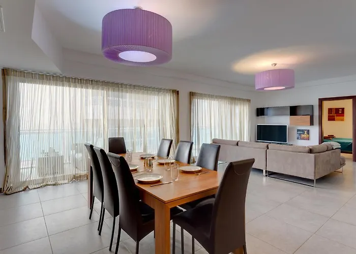 Seaview In Cambridge, Apartment *